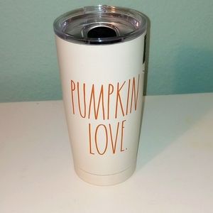 Pumpkin lover's Rae Dunn cup